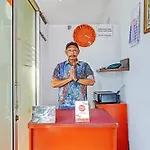 Oyo 90415 Havana Orange Guest House